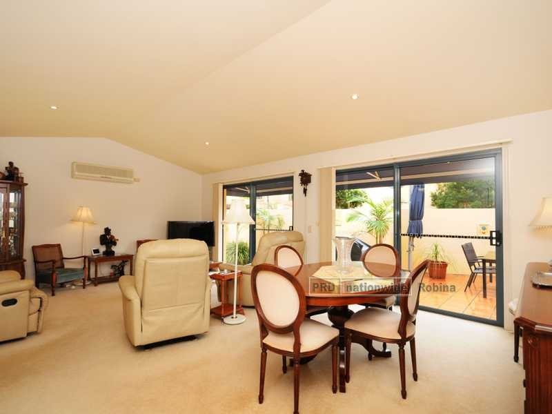 Unit 34/206 Cheltenham Drive, Robina QLD 4226