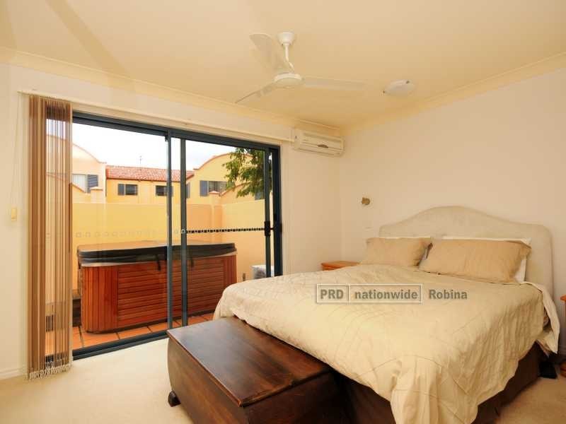 Unit 34/206 Cheltenham Drive, Robina QLD 4226