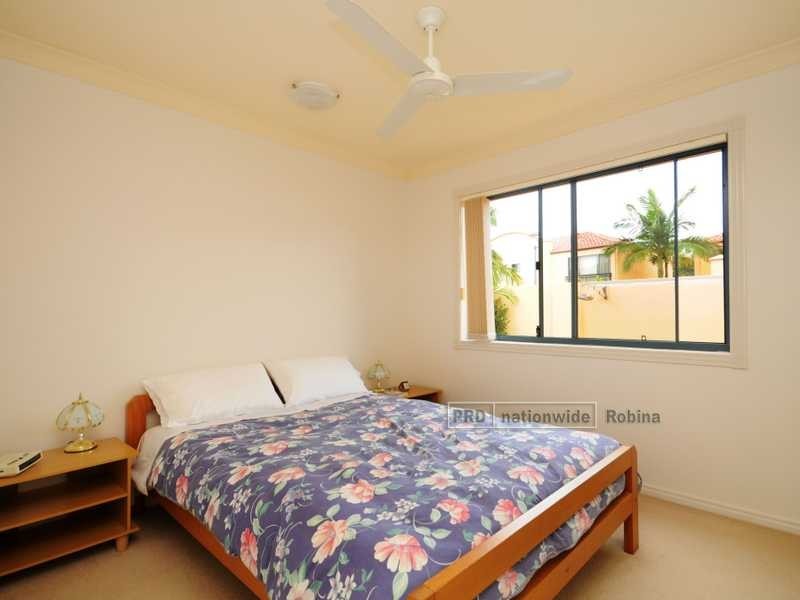 Unit 34/206 Cheltenham Drive, Robina QLD 4226