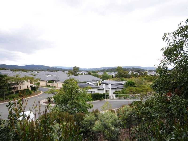 Unit 17/305 Laver Drive, Robina QLD 4226