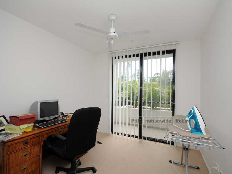 Unit 17/305 Laver Drive, Robina QLD 4226