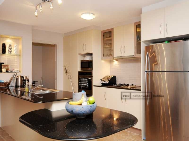 Unit 1090/1 The Cove Crescent, Carrara QLD 4211