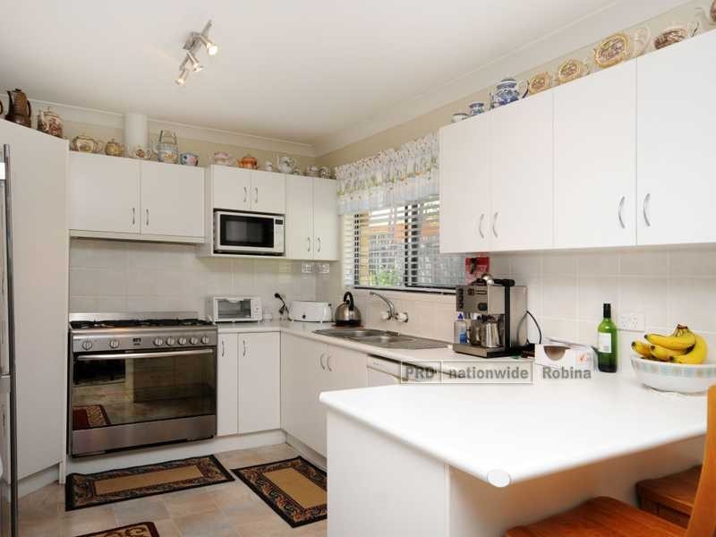 10 Quambone Street, Worongary QLD 4213