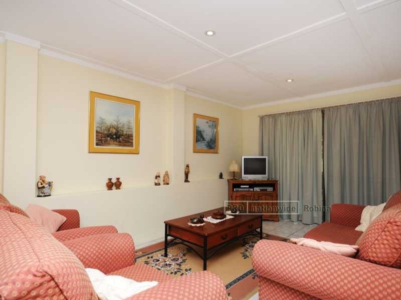 10 Quambone Street, Worongary QLD 4213