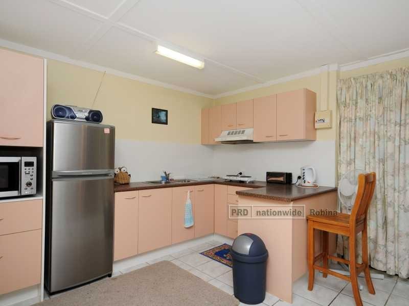 10 Quambone Street, Worongary QLD 4213