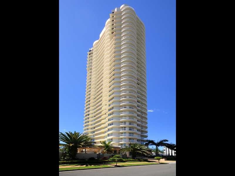 Unit 34/3 Second Avenue, Burleigh Heads QLD 4220