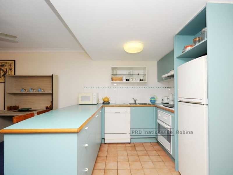 Unit 10/10 Genoa Street, Surfers Paradise QLD 4217
