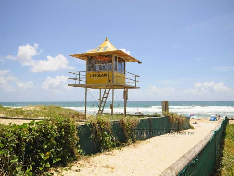 Unit 10/10 Genoa Street, Surfers Paradise QLD 4217