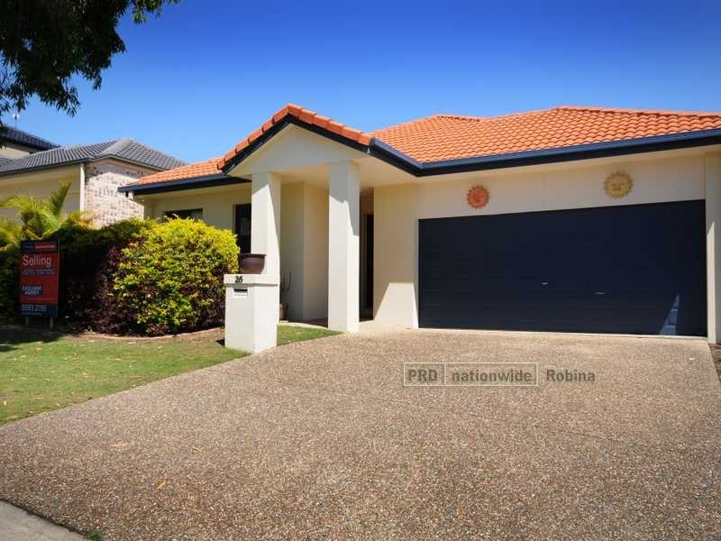 26 Mulgrave Crescent, Varsity Lakes QLD 4227
