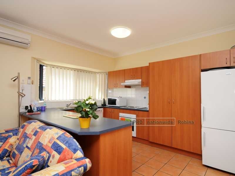 26 Mulgrave Crescent, Varsity Lakes QLD 4227