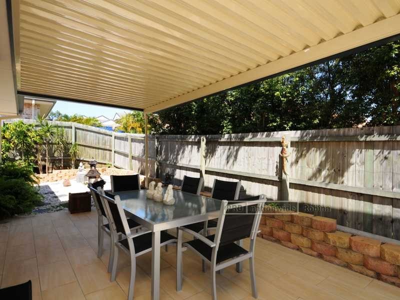 26 Mulgrave Crescent, Varsity Lakes QLD 4227