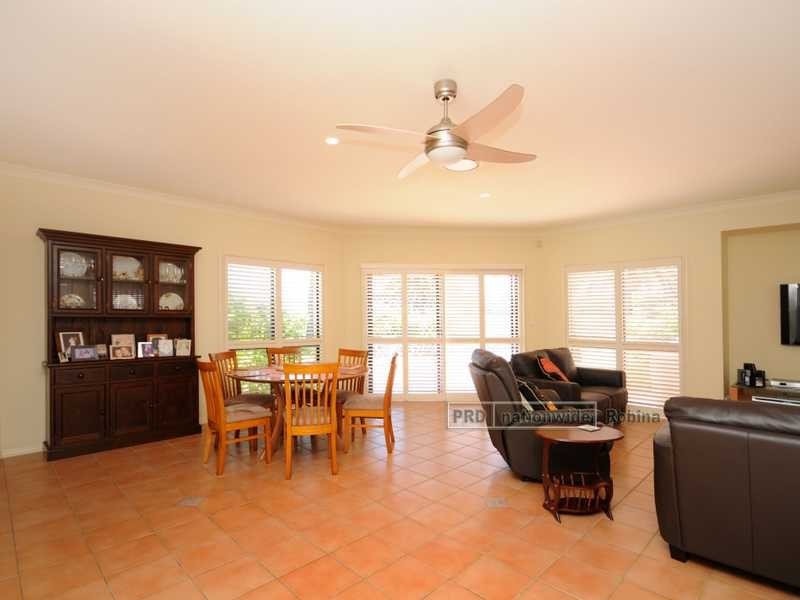 132 Dunlin Drive, Burleigh Waters QLD 4220