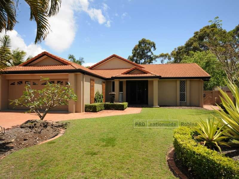 6 Nunawading Court, Robina QLD 4226