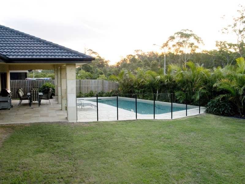 1 Bayswater Avenue, Varsity Lakes QLD 4227