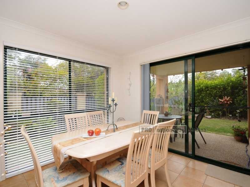 6/16 Gardendale Crescent, Burleigh Waters QLD 4220
