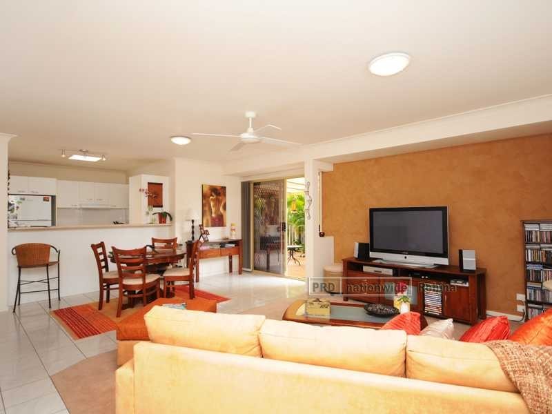 9 Kiara Court, Mudgeeraba QLD 4213