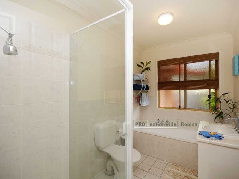 9 Kiara Court, Mudgeeraba QLD 4213