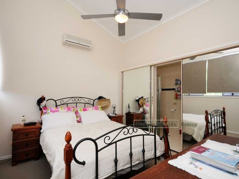 6 Indooroopilly Court, Robina QLD 4226