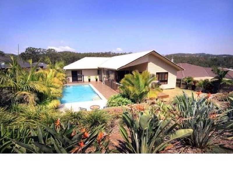24 Boogaerdt Rise, Bonogin QLD 4213