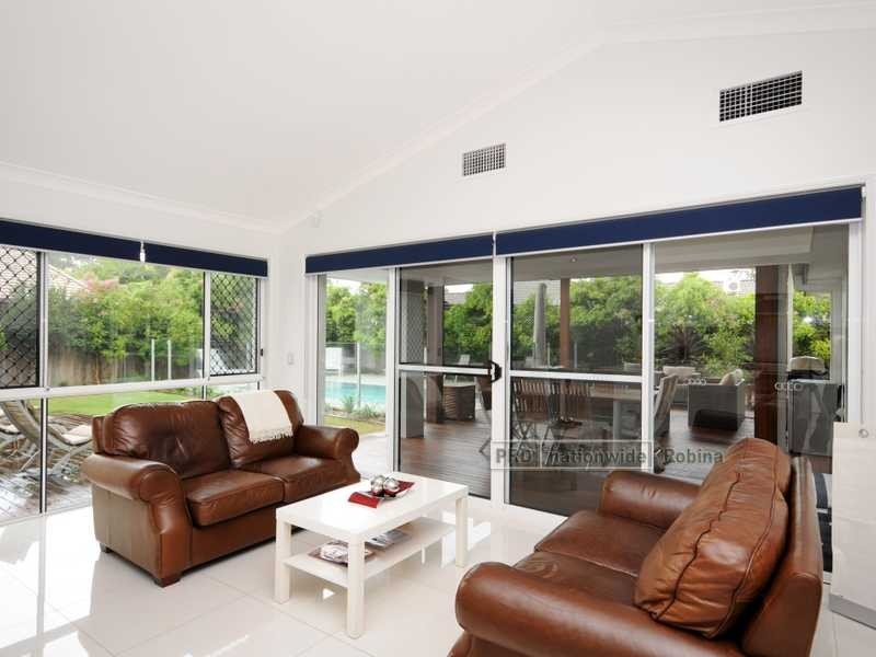 28 Yarraville Street, Robina QLD 4226