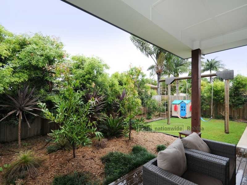 28 Yarraville Street, Robina QLD 4226