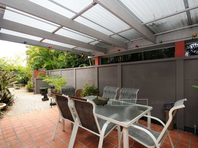 2 Outrigger Drive, Robina QLD 4226