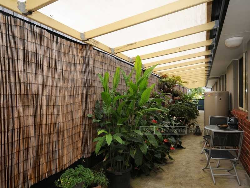 2 Outrigger Drive, Robina QLD 4226