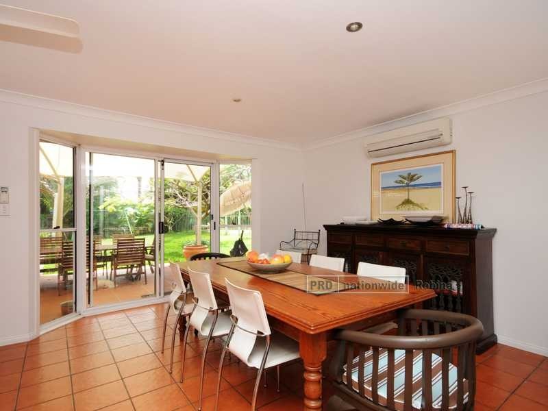 15 Strathmore Court, Robina QLD 4226