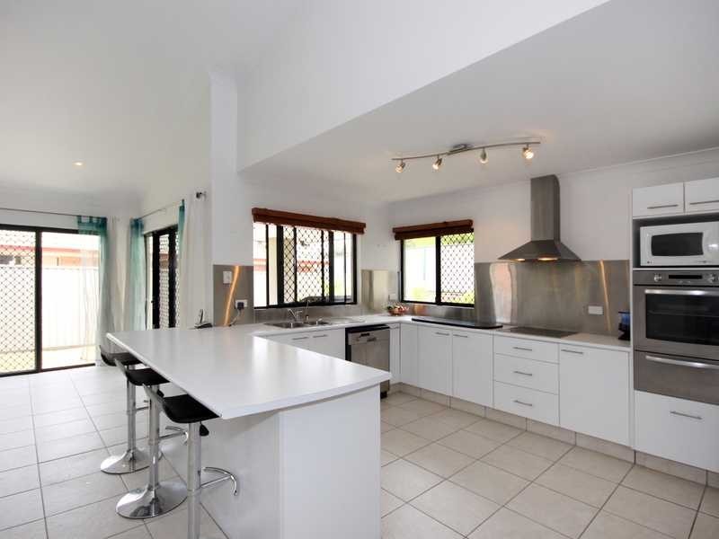 9 Asperia Street, Reedy Creek QLD 4227