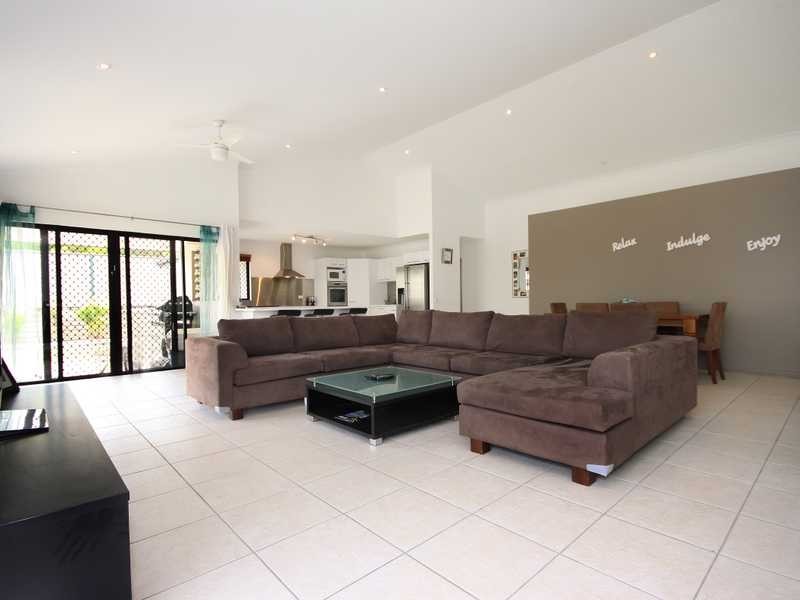 9 Asperia Street, Reedy Creek QLD 4227