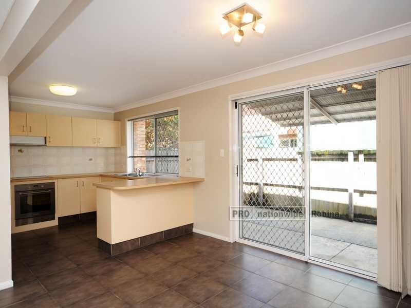 Unit 3/263 Christine Avenue, Varsity Lakes QLD 4227