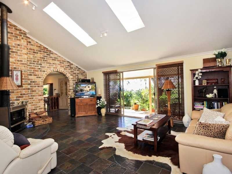 55 Wallaby Drive, Mudgeeraba QLD 4213