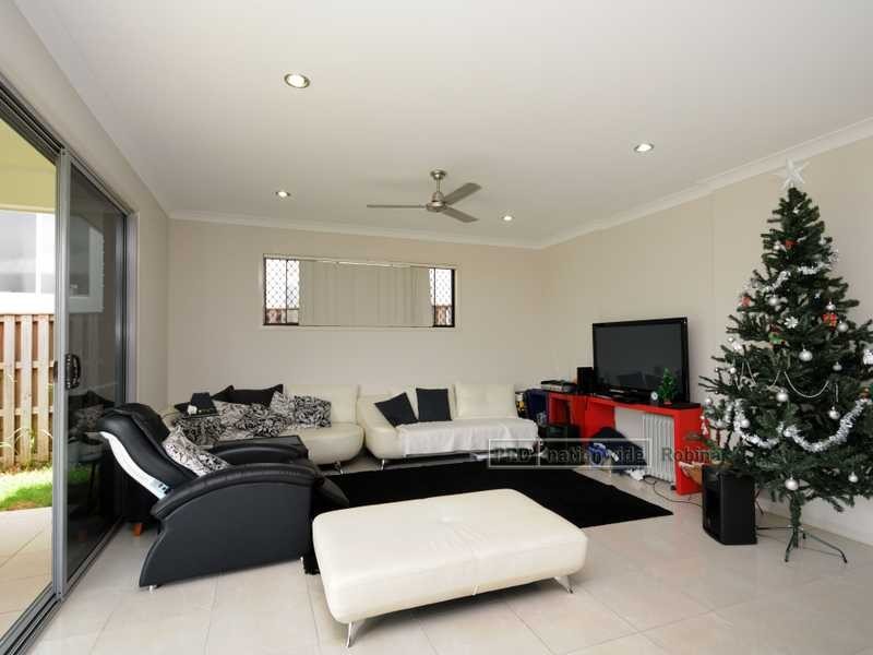 9 Saleya Drive, Varsity Lakes QLD 4227