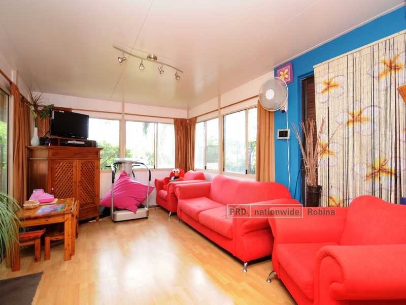 21 Sunningdale Circuit, Robina QLD 4226