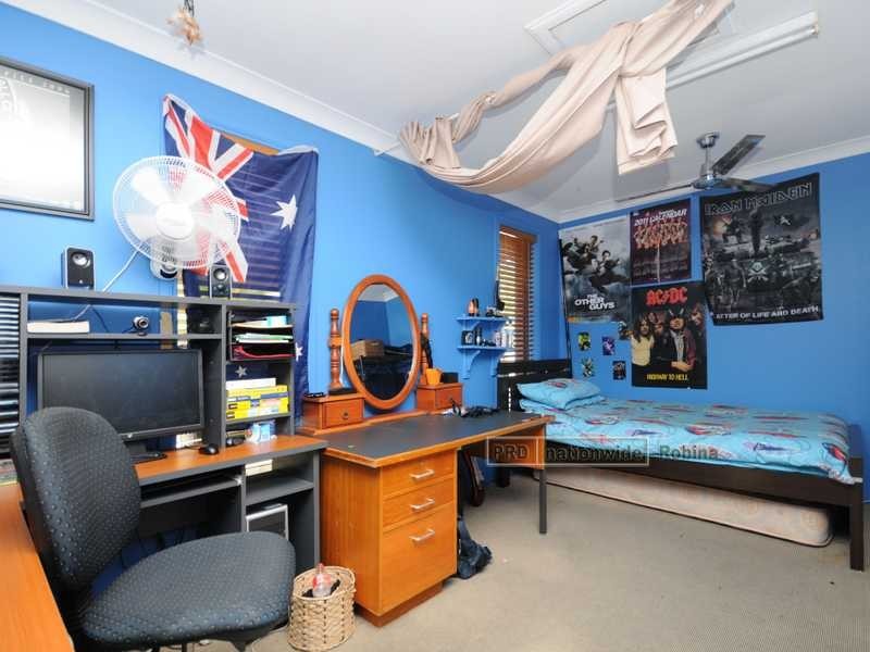 21 Sunningdale Circuit, Robina QLD 4226