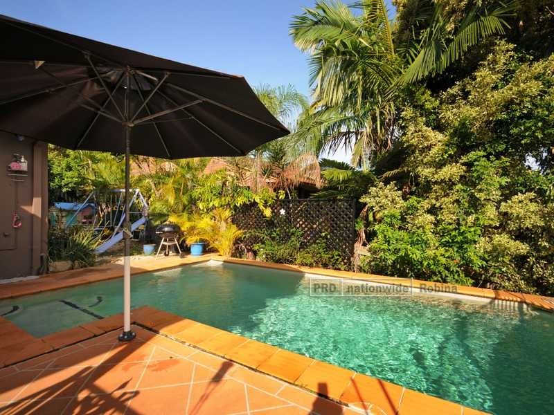 21 Sunningdale Circuit, Robina QLD 4226