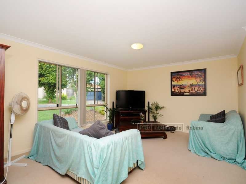 24 Inwood Circuit, Merrimac QLD 4226