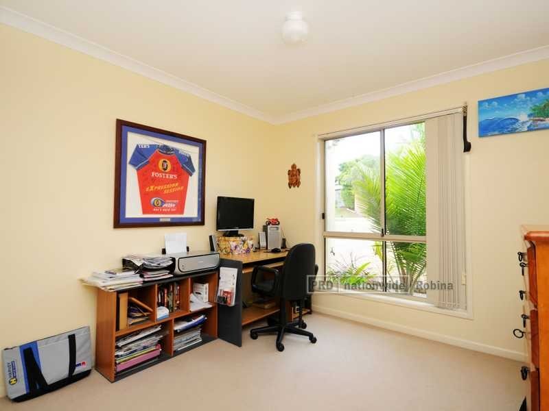 24 Inwood Circuit, Merrimac QLD 4226