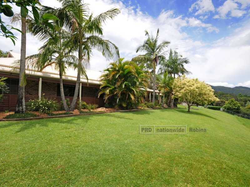 13 Quince Place, Bonogin QLD 4213