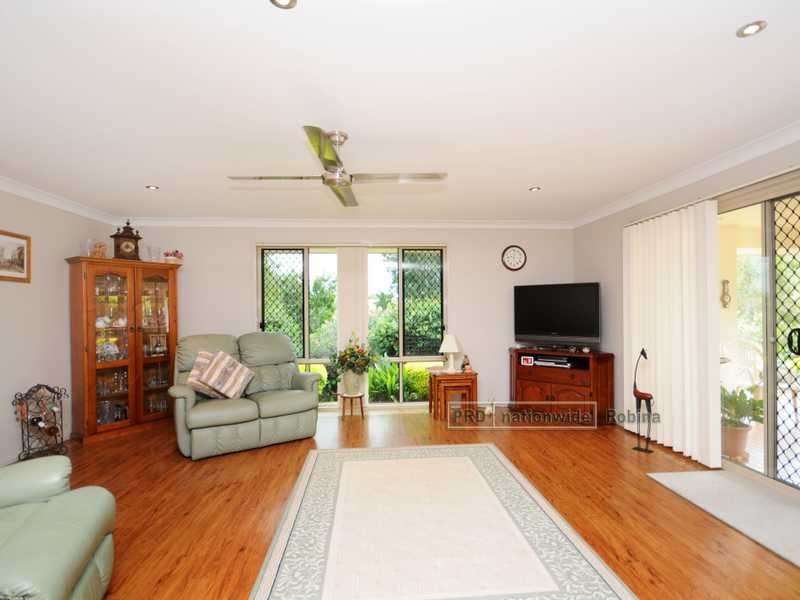 30 Kerrigan Court, Mudgeeraba QLD 4213