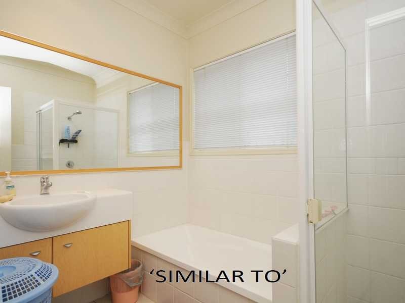 35 Nardoo Street, Robina QLD 4226