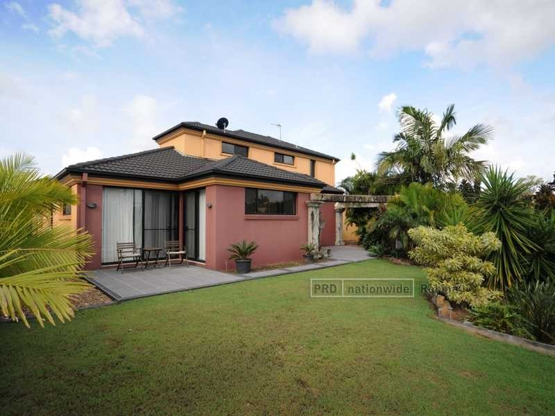 64 Peach Drive, Robina QLD 4226