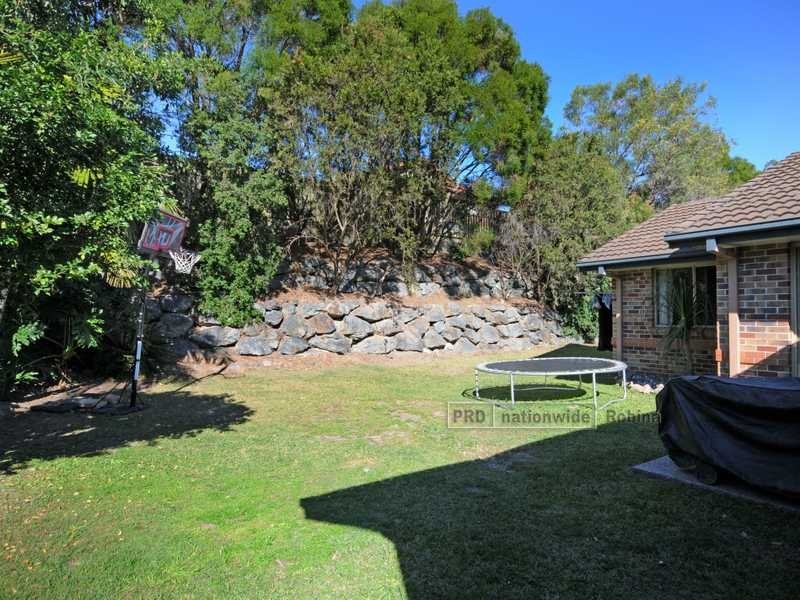 18 Swanton Drive, Mudgeeraba QLD 4213