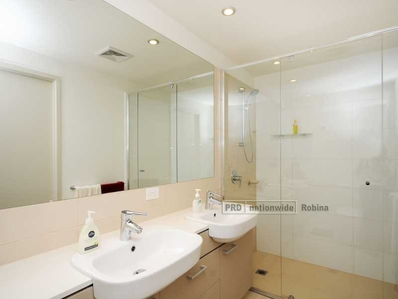 Unit 21/38 Riverwalk Avenue, Robina QLD 4226