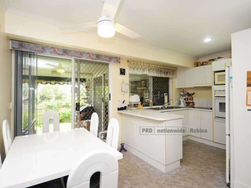 Unit 7/45 Village Way, Oxenford QLD 4210