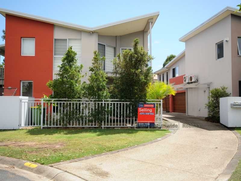 Unit 1/6 Comore Drive, Varsity Lakes QLD 4227