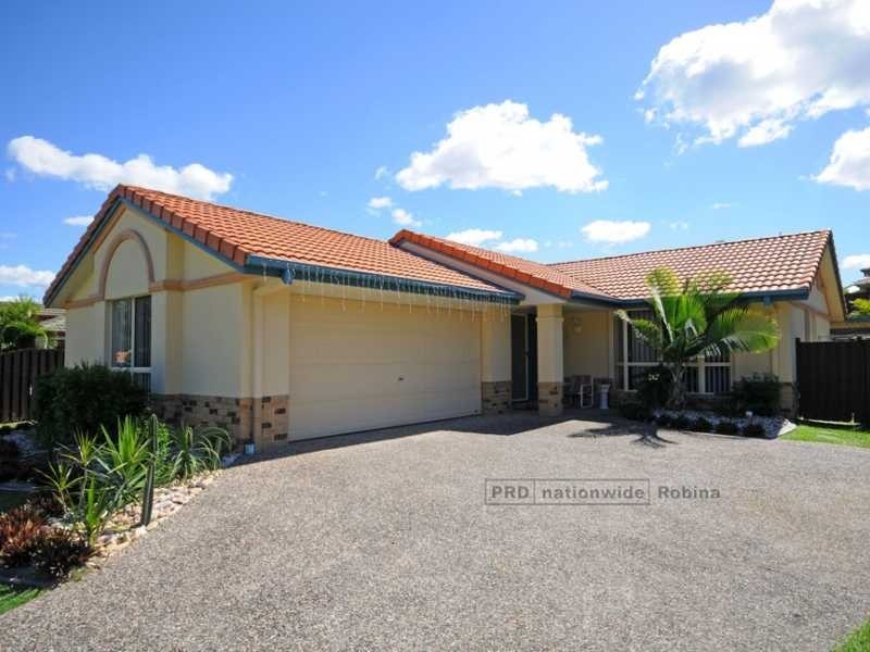 9 Swanton Drive, Mudgeeraba QLD 4213