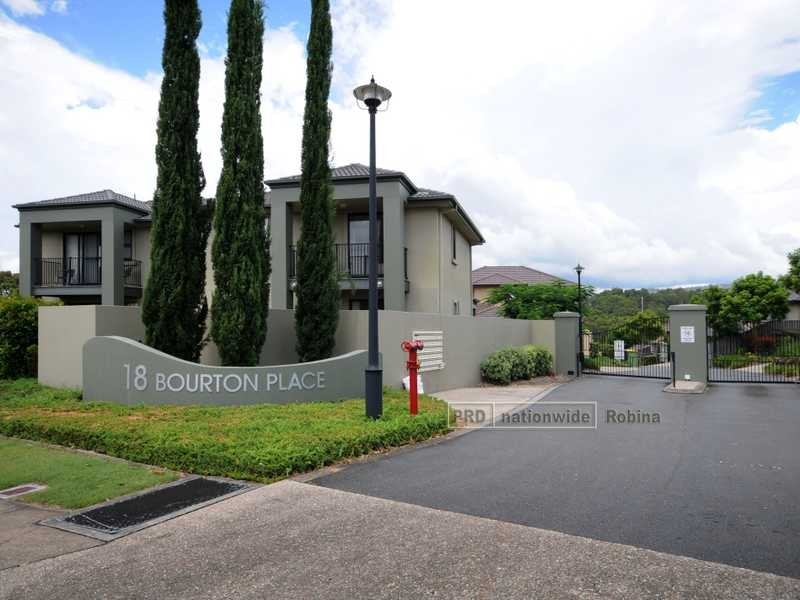 Unit 30/18 Bourton Rd, Merrimac QLD 4226