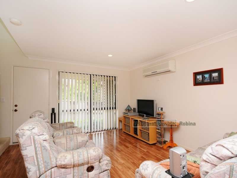 Unit 30/18 Bourton Rd, Merrimac QLD 4226