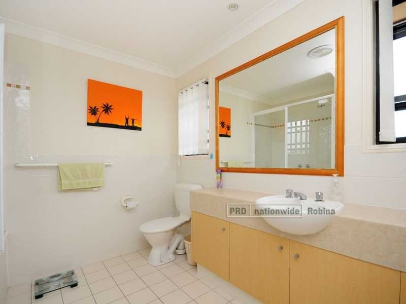 Unit 30/18 Bourton Rd, Merrimac QLD 4226